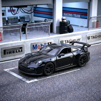The Immersive Miniature Porsche 911 GT3